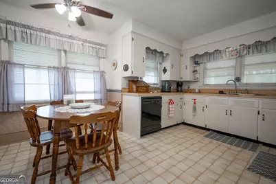 253 Woodland Drive, Winder, GA 30680 - Photo 23