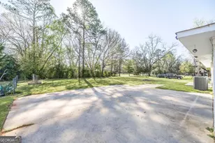 1402 Knoxville St, Fort Valley, GA 31030 - Photo 27