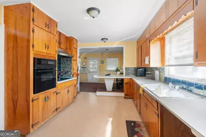 3224 Washington Road, East Point, GA 30344 - Photo 17
