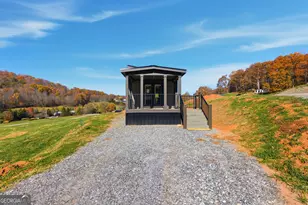 527 Saunders Rd, Franklin, NC 28734 - Photo 3