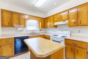 3772 Robin Ln, Valdosta, GA 31605 - Photo 13