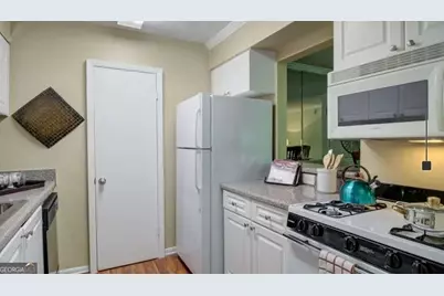 2383 Akers Mill Road #M15, Atlanta, GA 30339 - Photo 23