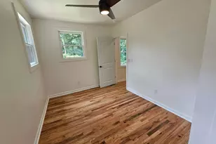 1497 Elizabeth Ln, East Point, GA 30344 - Photo 3