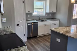 300 Beau Claire Cir, Byron, GA 31008 - Photo 7