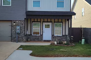 300 Beau Claire Cir, Byron, GA 31008 - Photo 1