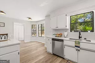 118 Brighton Cir, Brunswick, GA 31525 - Photo 13