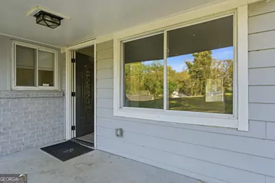 1735 Carter Circle, Atlanta, GA 30344 - Photo 5