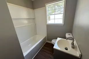 11 Pendleton St, Baxley, GA 31513 - Photo 11