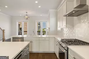 416 Upper E Ave, Savannah, GA 31401 - Photo 51