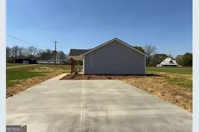76 Gin Avenue, Bowersville, GA 30516 - Photo 7