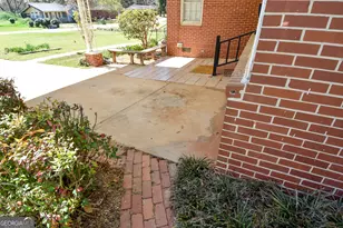 109 Pine Ave SW, Griffin, GA 30224 - Photo 7