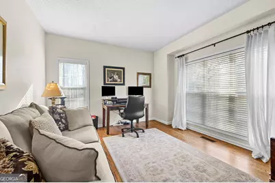 136 Chesterfield Drive, Newnan, GA 30265 - Photo 17