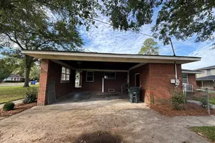 412 Roberson St, Dublin, GA 31021 - Photo 5