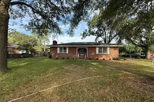 412 Roberson St, Dublin, GA 31021 - Photo 17