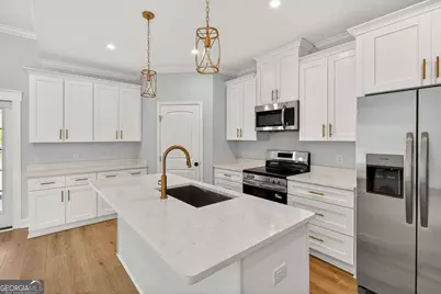 127 Silver Bluff Drive, Brunswick, GA 31523 - Photo 9