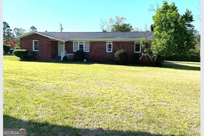 555 Jordan Lane, Swainsboro, GA 30401 - Photo 1