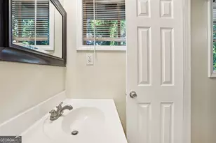 5802 Simone Dr, Stone Mountain, GA 30087 - Photo 29