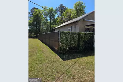 729 W Jones Avenue, Statesboro, GA 30458 - Photo 3