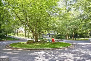 355 Earlston Dr NE, Sandy Springs, GA 30328 - Photo 49