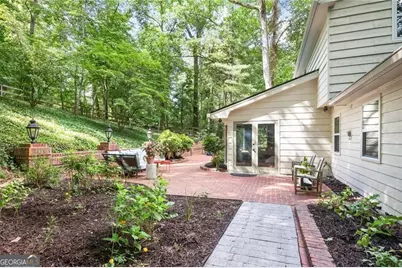 355 Earlston Drive NE, Sandy Springs, GA 30328 - Photo 7