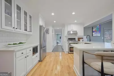 355 Earlston Drive NE, Sandy Springs, GA 30328 - Photo 17