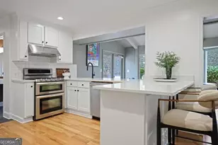 355 Earlston Dr NE, Sandy Springs, GA 30328 - Photo 19