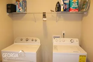 276 Stillwood Dr, Newnan, GA 30265 - Photo 11