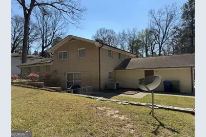 340 SW Lisa Court, Atlanta, GA 30311 - Photo 7