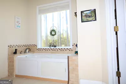 154 Buffalo Drive, Brunswick, GA 31523 - Photo 5