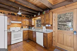 304 Ridge Cir, Blue Ridge, GA 30513 - Photo 15