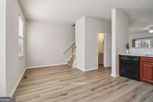 2259 Landing Ridge Dr, Duluth, GA 30097 - Photo 11