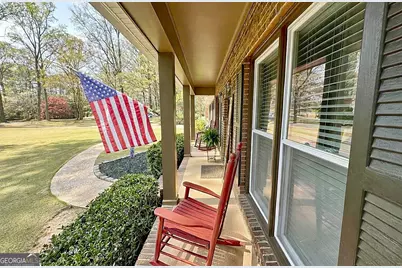 201 Willowcrest Way, Lagrange, GA 30240 - Photo 3