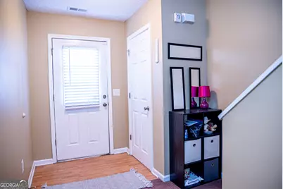 5800 Union Walk Drive, Union City, GA 30291 - Photo 9