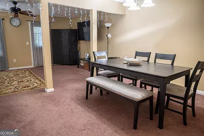 5800 Union Walk Drive, Union City, GA 30291 - Photo 13