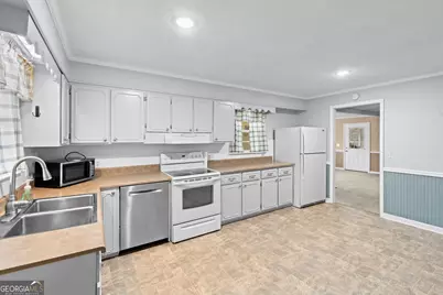 501 Varsity Drive, Americus, GA 31709 - Photo 9