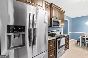 616 Shannon Ridge Dr, Bonaire, GA 31005 - Photo 11