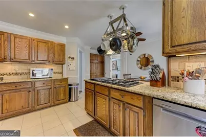 1059 Della Street SE, Marietta, GA 30067 - Photo 11