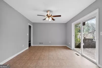 6925 Kimberland Gardens Lane, Lithonia, GA 30058 - Photo 13