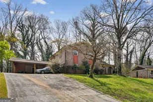 4491 Dorset Cir, Decatur, GA 30035 - Photo 3