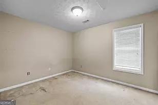 125 Pecan Ct, Fayetteville, GA 30215 - Photo 3