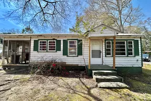 125 Rose St, Hartwell, GA 30643 - Photo 1