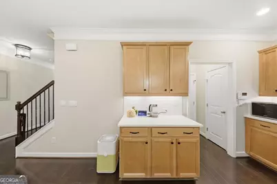 1028 Broadview Drive, Marietta, GA 30062 - Photo 9