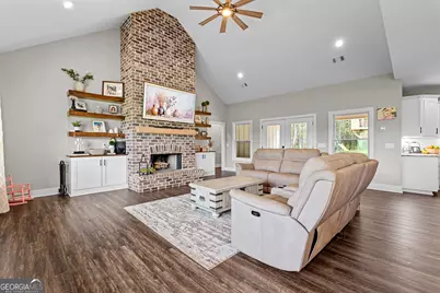 302 Willowood Road, Lagrange, GA 30241 - Photo 13