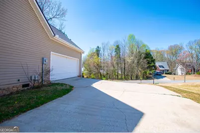 203 Central Heights Drive, Carrollton, GA 30116 - Photo 63