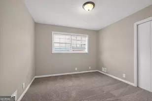 4706 Bexley Dr, Stone Mountain, GA 30083 - Photo 13