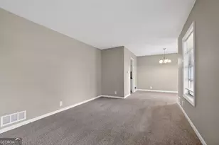 4706 Bexley Dr, Stone Mountain, GA 30083 - Photo 9