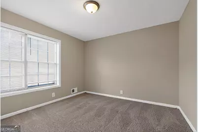 4706 Bexley Drive, Stone Mountain, GA 30083 - Photo 11