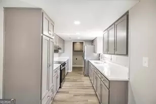 2310 Price Dr, Macon, GA 31206 - Photo 13