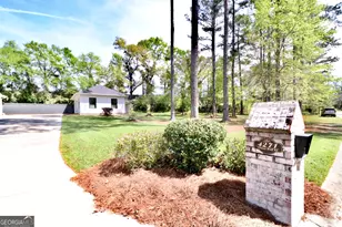 4271 Tillman Bluff Rd, Valdosta, GA 31602 - Photo 9