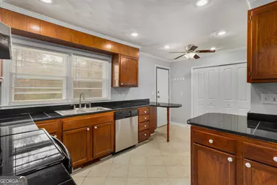 1496 Wesleyan Drive, Macon, GA 31210 - Photo 7